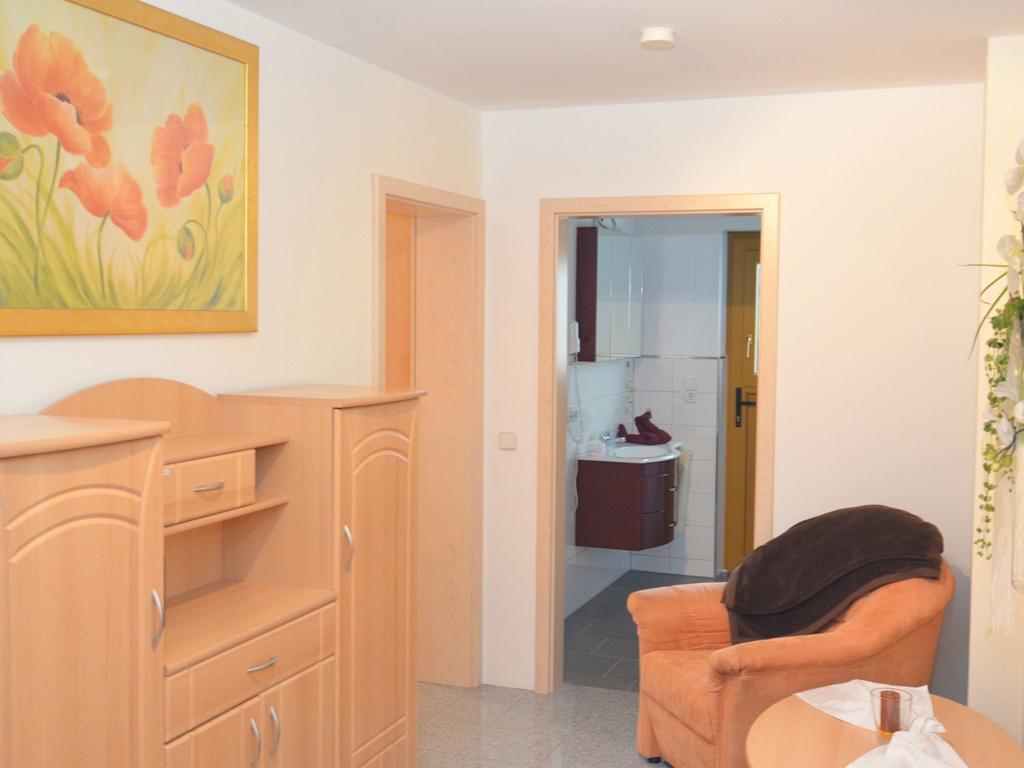 Holiday Flat With Swimming Pool In Prackenbach Viechtach Exterior foto