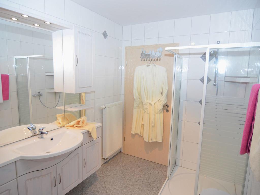 Holiday Flat With Swimming Pool In Prackenbach Viechtach Exterior foto