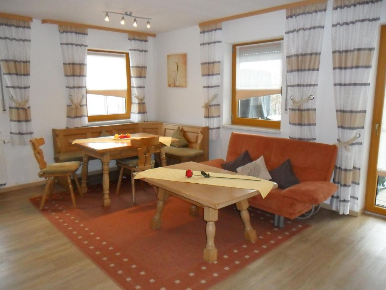 Holiday Flat With Swimming Pool In Prackenbach Viechtach Exterior foto